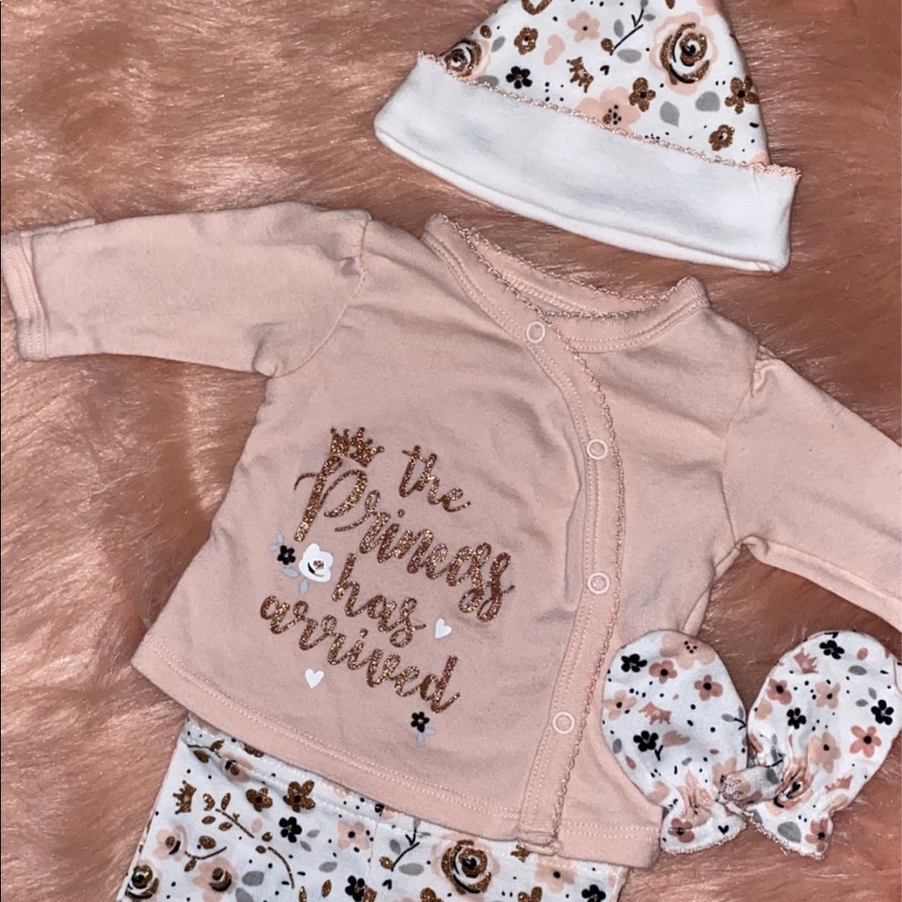 NB baby girl Gerber outfit.